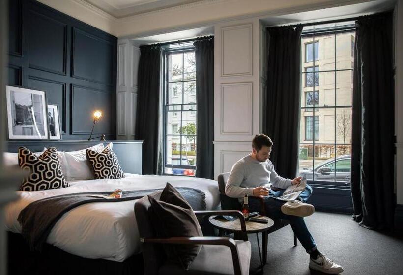 בית מלון כפרי The George