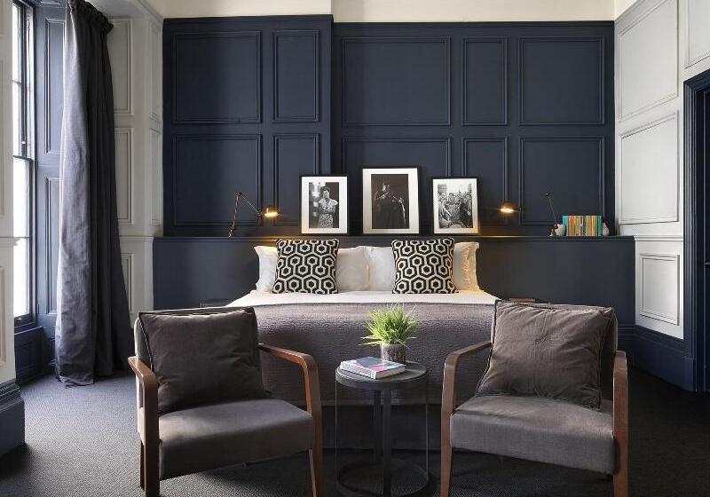 בית מלון כפרי The George