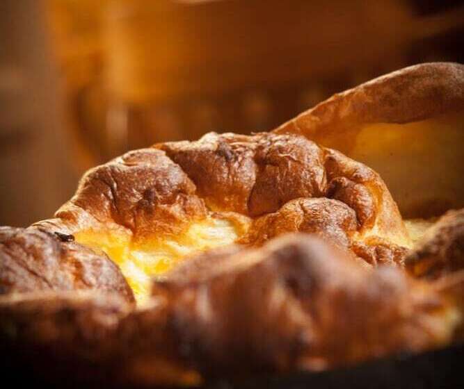 Отель The Lamplighter Dining ~ Rooms