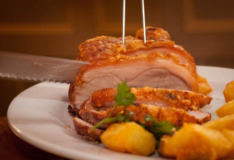 Отель The Lamplighter Dining ~ Rooms