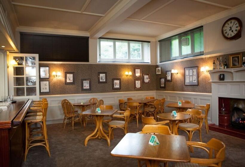 Отель The Lamplighter Dining ~ Rooms