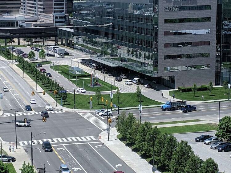 The Tudor Arms Hotel Cleveland   A Doubletree By Hilton