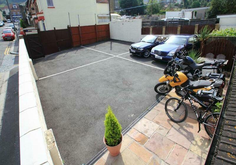 בית מלון כפרי The West Bank Guest House