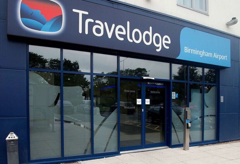 호텔 Travelodge Birmingham Airport