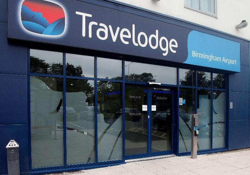 호텔 Travelodge Birmingham Airport