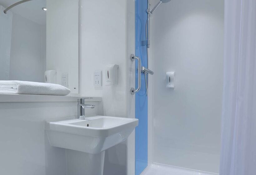 فندق Travelodge Tewkesbury