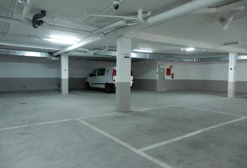 호텔 Villa Rosario Ii, Edificio Moderno