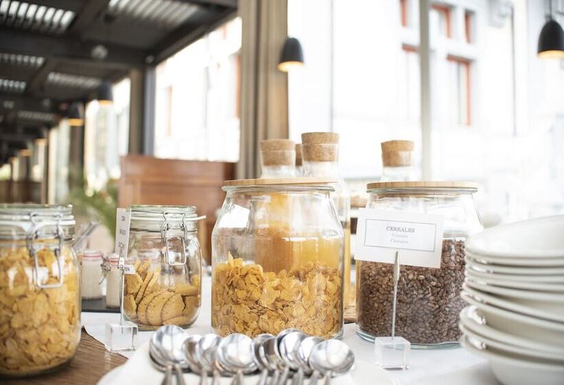 호텔 Villa Rosario Ii, Edificio Moderno