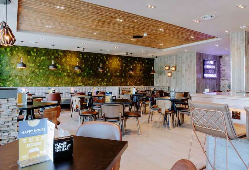 Village Hotel Farnborough