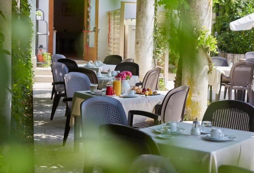 בית מלון כפרי Villaguarda Prosecco Area