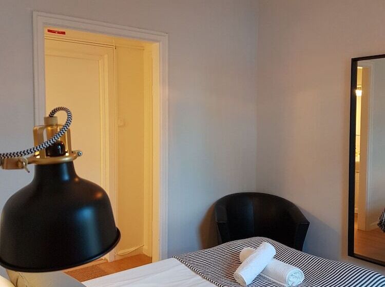 פונדק Vattengrändens Vandrarhem &