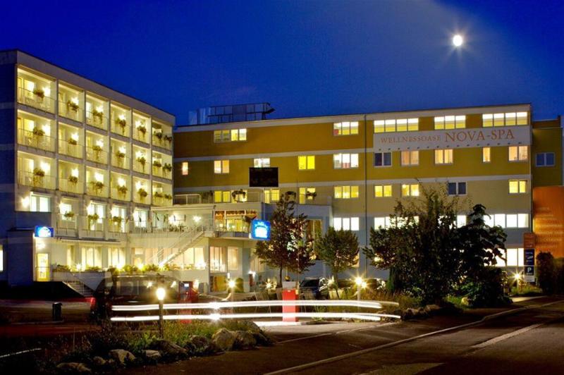 Novapark Flugzeughotel Graz