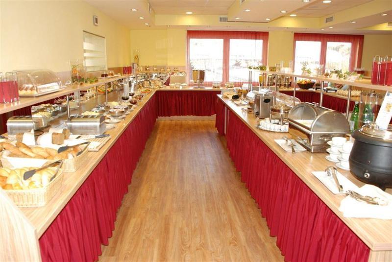 Novapark Flugzeughotel Graz