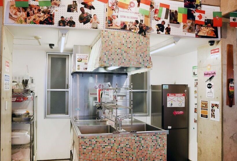 Sakura Hostel Asakusa