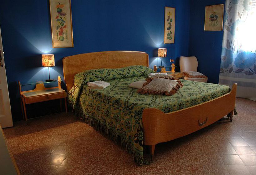 住宿加早餐 Radioretro -guest house-