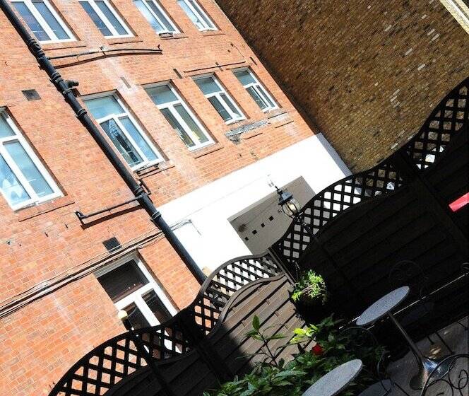 Abercorn House Hostel