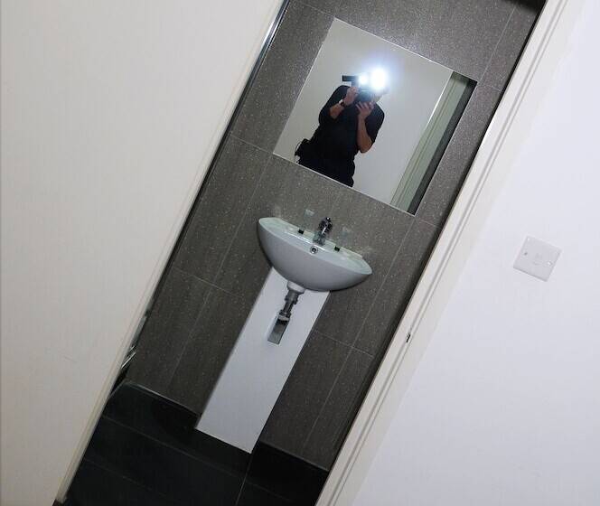 Abercorn House Hostel