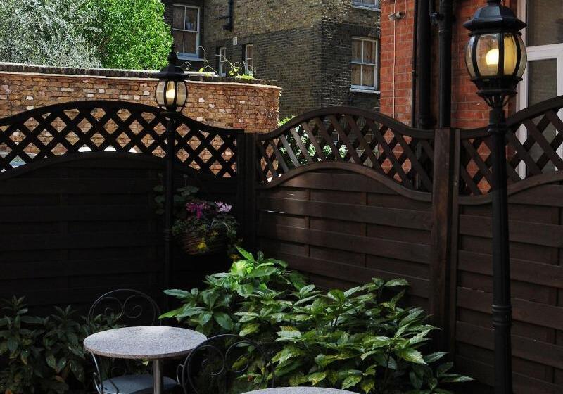 Abercorn House Hostel