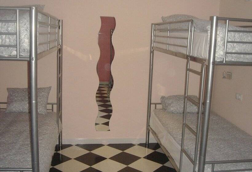 هاستل Downtown Guest House