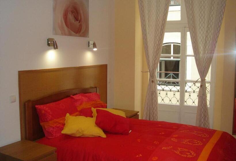 هاستل Downtown Guest House