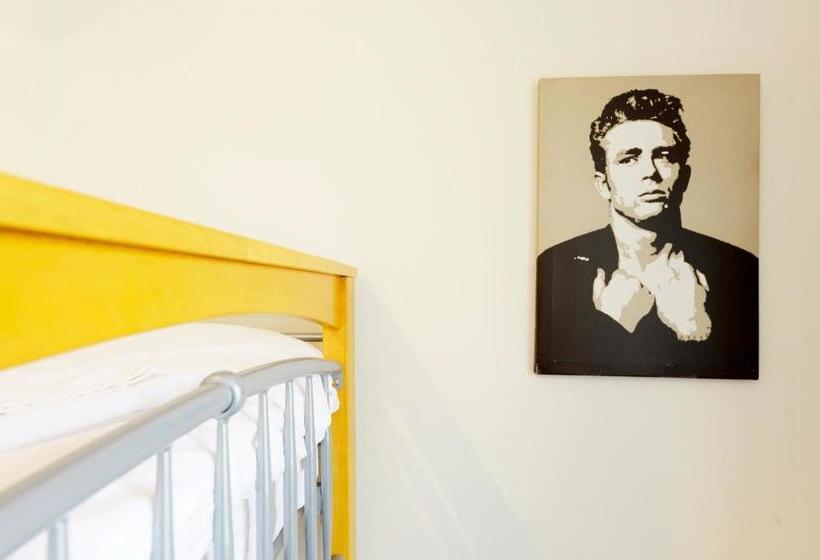 Общежитие Southsea Rocks