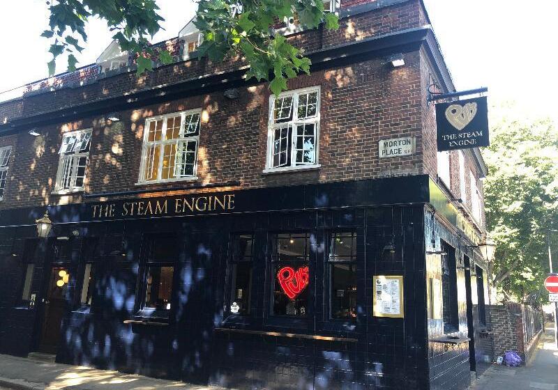 Общежитие Publove @ The Steam Engine Waterloo