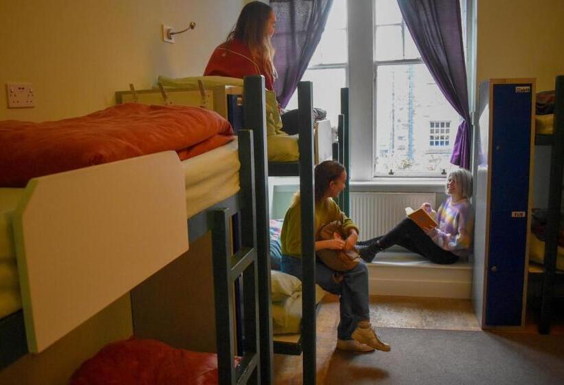 هاستل Royal Mile Backpackers