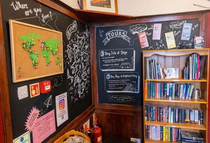 هاستل Royal Mile Backpackers