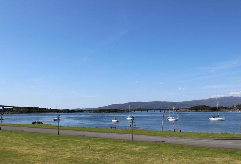 旅馆 Skye Backpackers