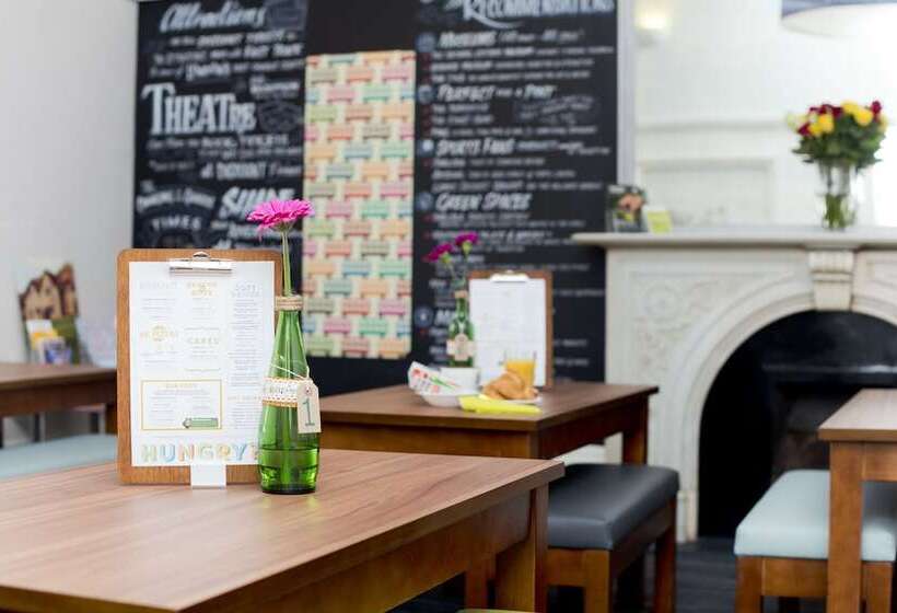 فندق صغير Yha London Earl S Court