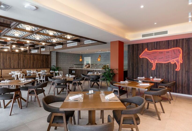 Aluasoul Mallorca Resort  Adults Only