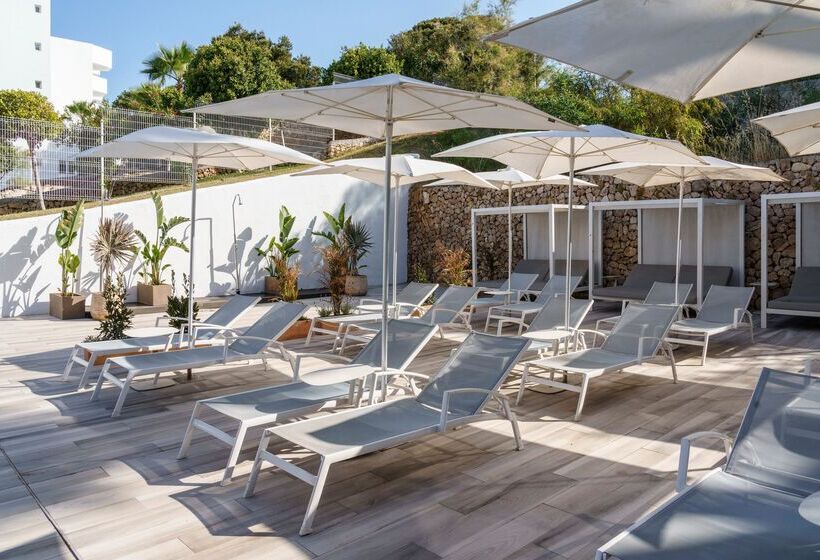 Aluasoul Mallorca Resort  Adults Only