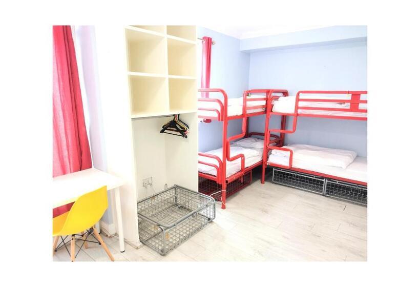 Astor Victoria Hostel