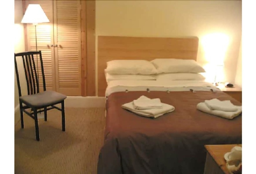 Bed and Breakfast Amazon Guest House