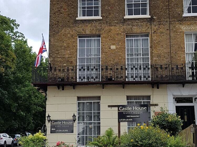 住宿加早餐  Castle House Guest House