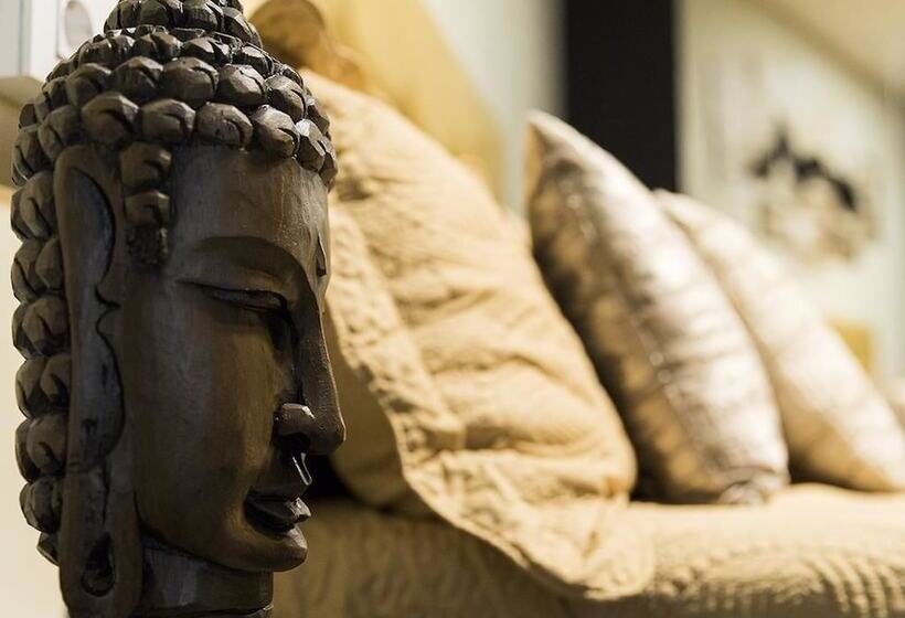 민박 Estrella Suites   Hostel