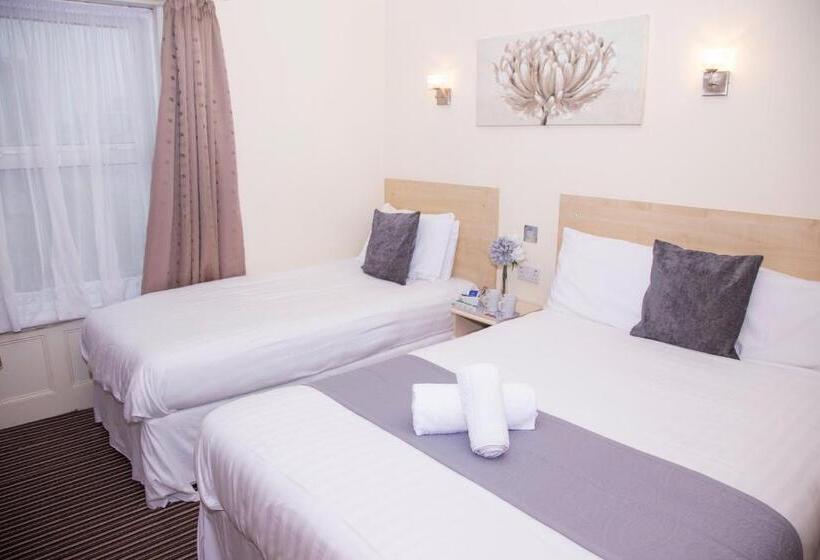 تختخواب و صبحانه The Kynance House On Plymouth Hoe ,26 Ensuite Rooms