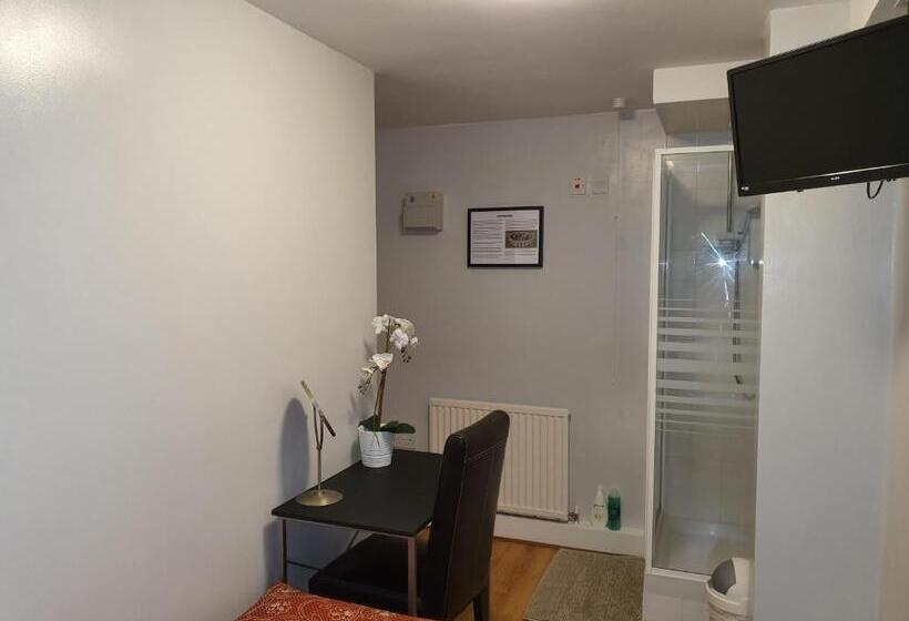 צימר Stansted Lodge Elsenham