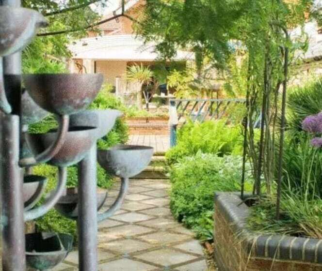 住宿加早餐  The Galaxie