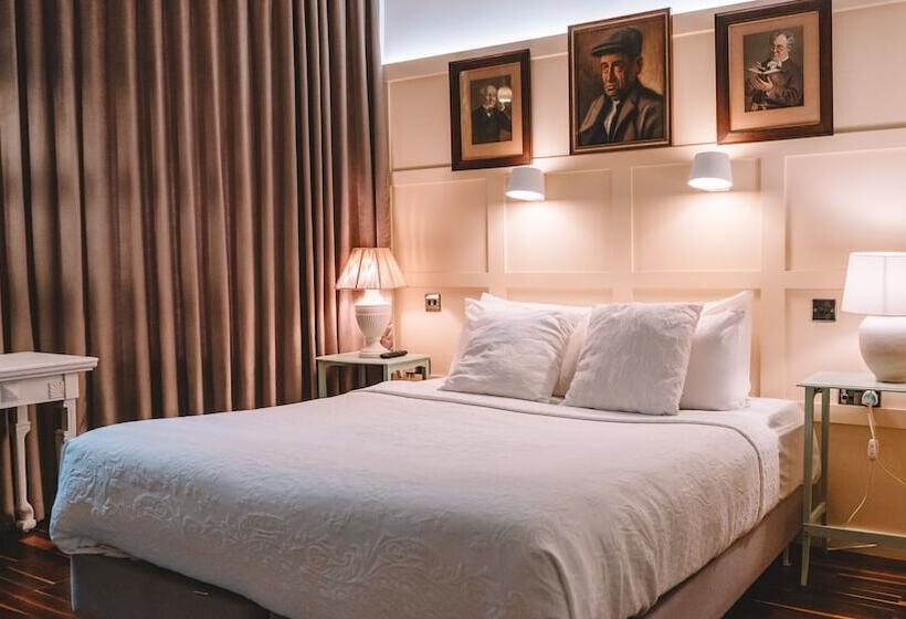 住宿加早餐  The Galaxie