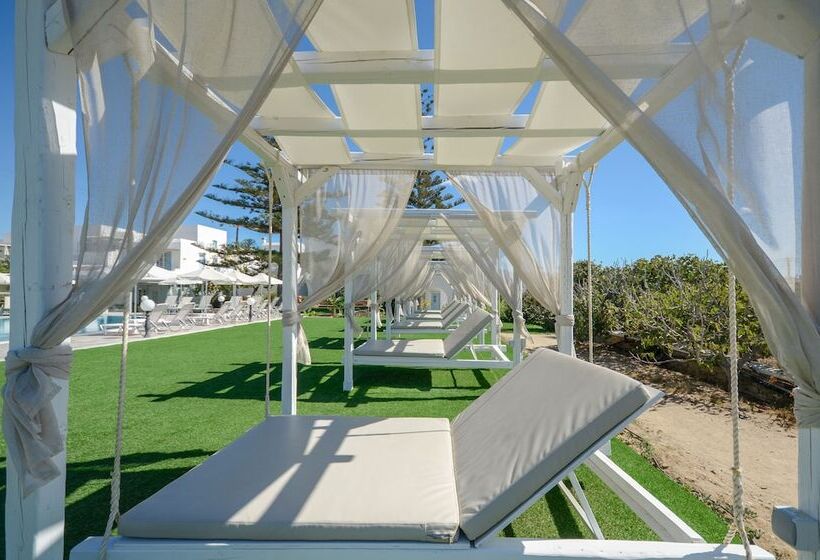 Birikos Hotel & Suites