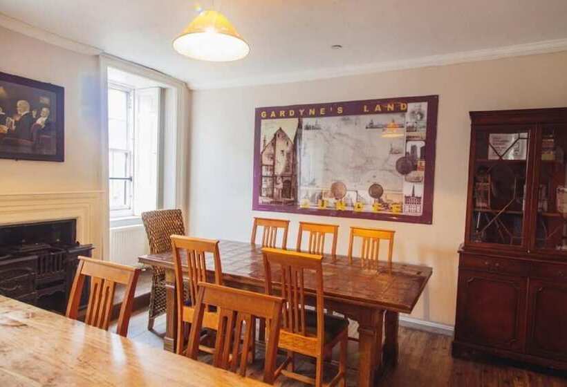 Dundee Backpackers Hostel