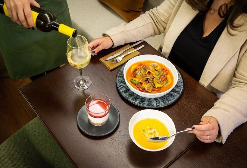 هاستل Gallery Townhouse & Home