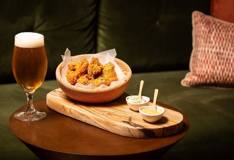 هاستل Gallery Townhouse & Home