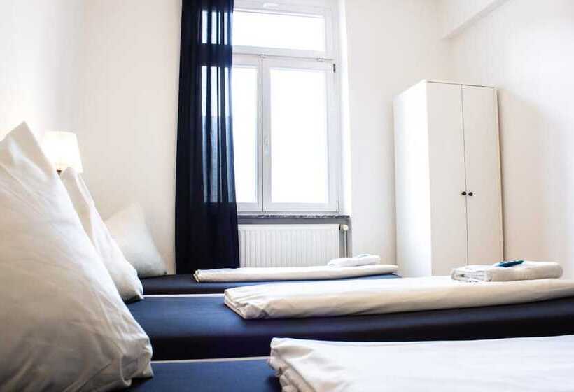 Хостел Shivas City Apart