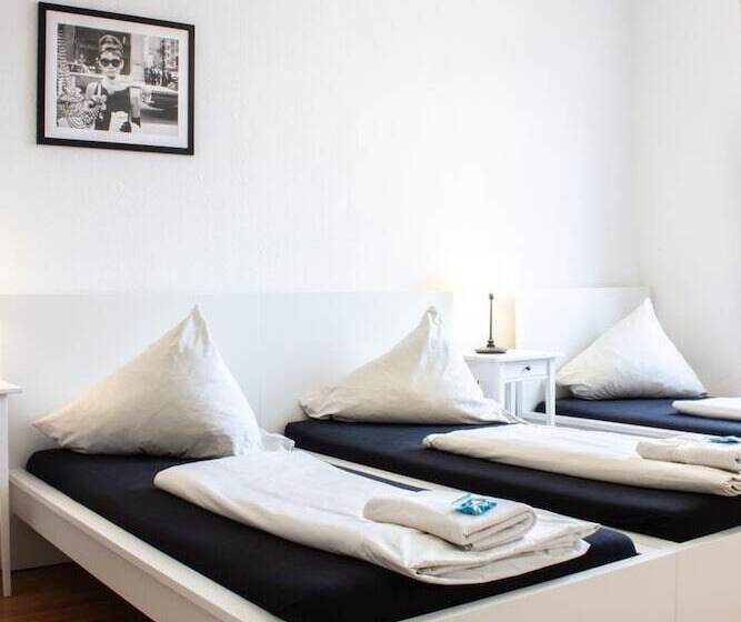 Хостел Shivas City Apart