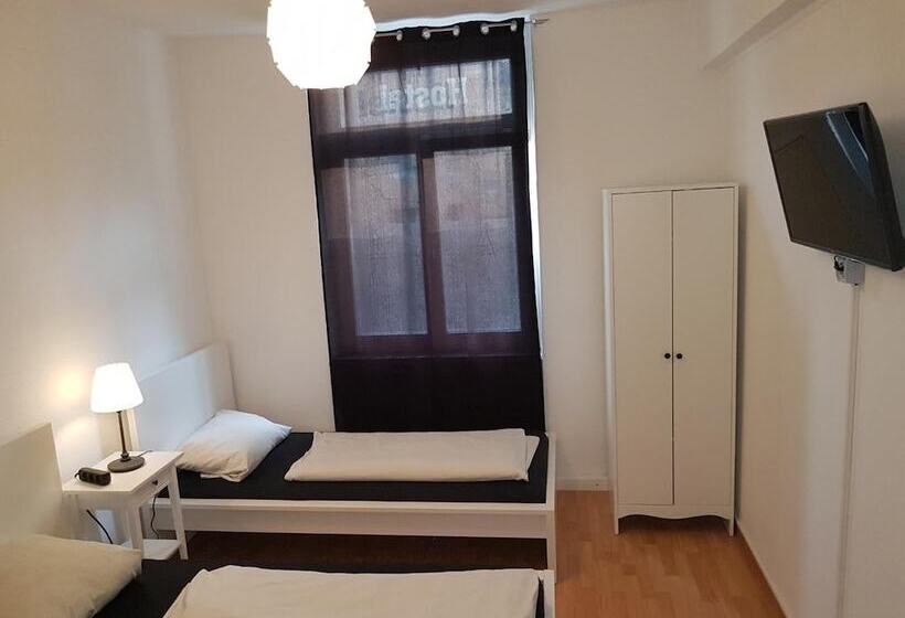 Хостел Shivas City Apart