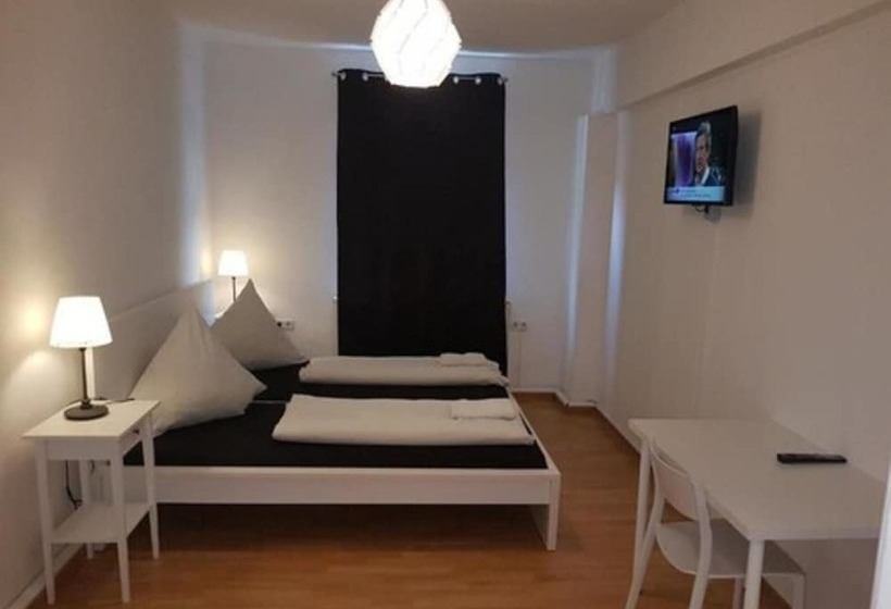 Хостел Shivas City Apart