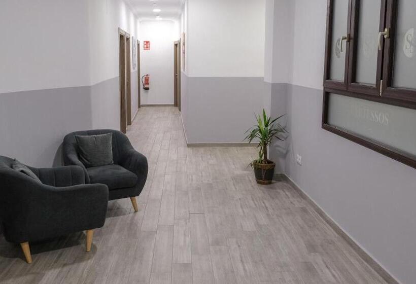 Hostal Tartessos
