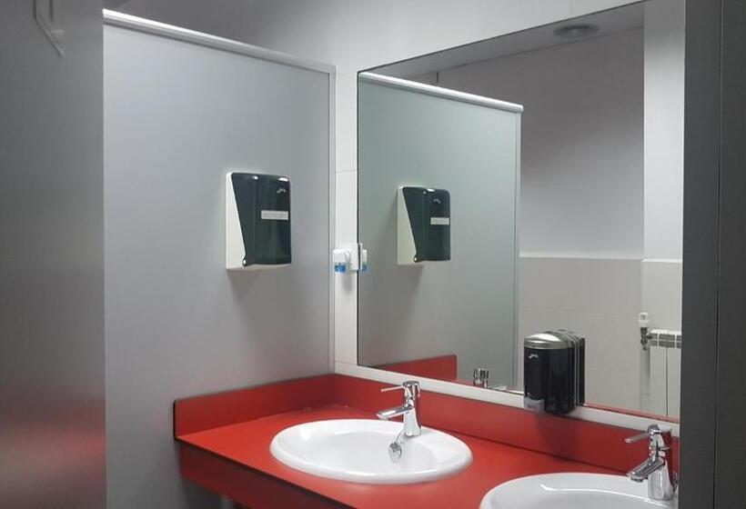 Hostel Royalty Albergue